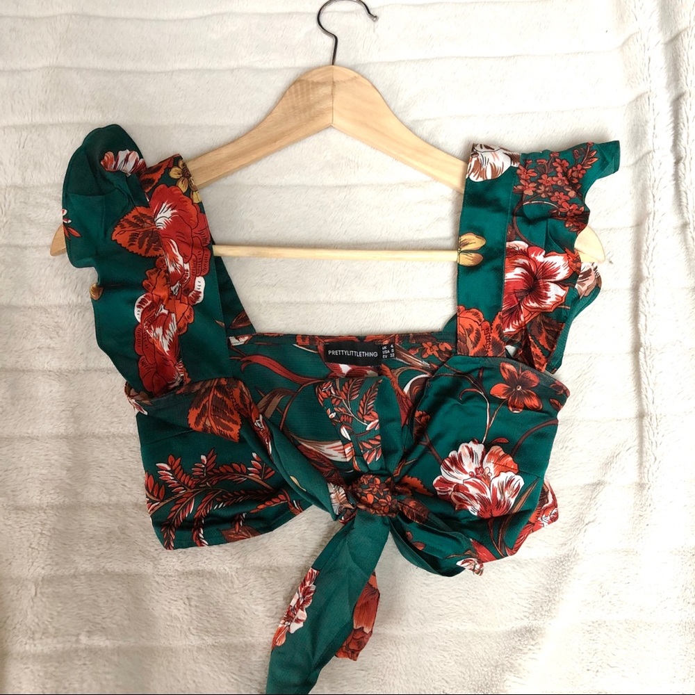 Floral Tie-Up Top// prettylittlething
